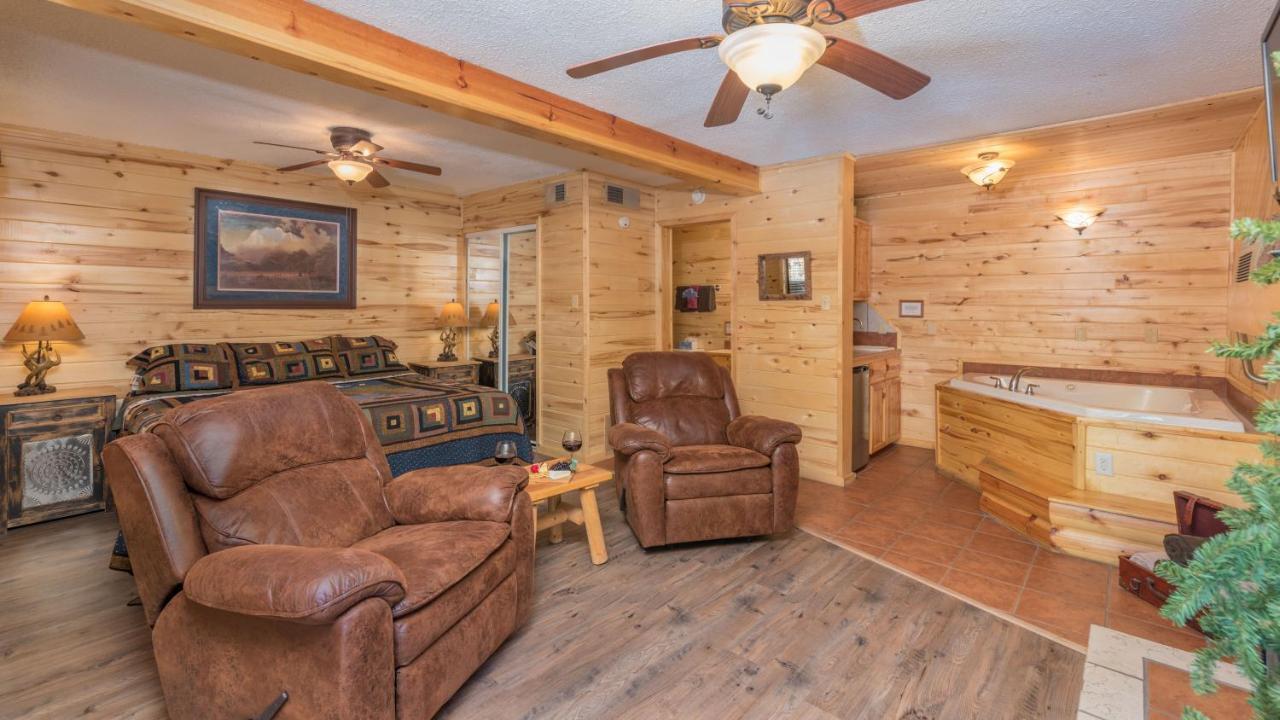 Upper Canyon Inn & Cabins Ruidoso Ngoại thất bức ảnh